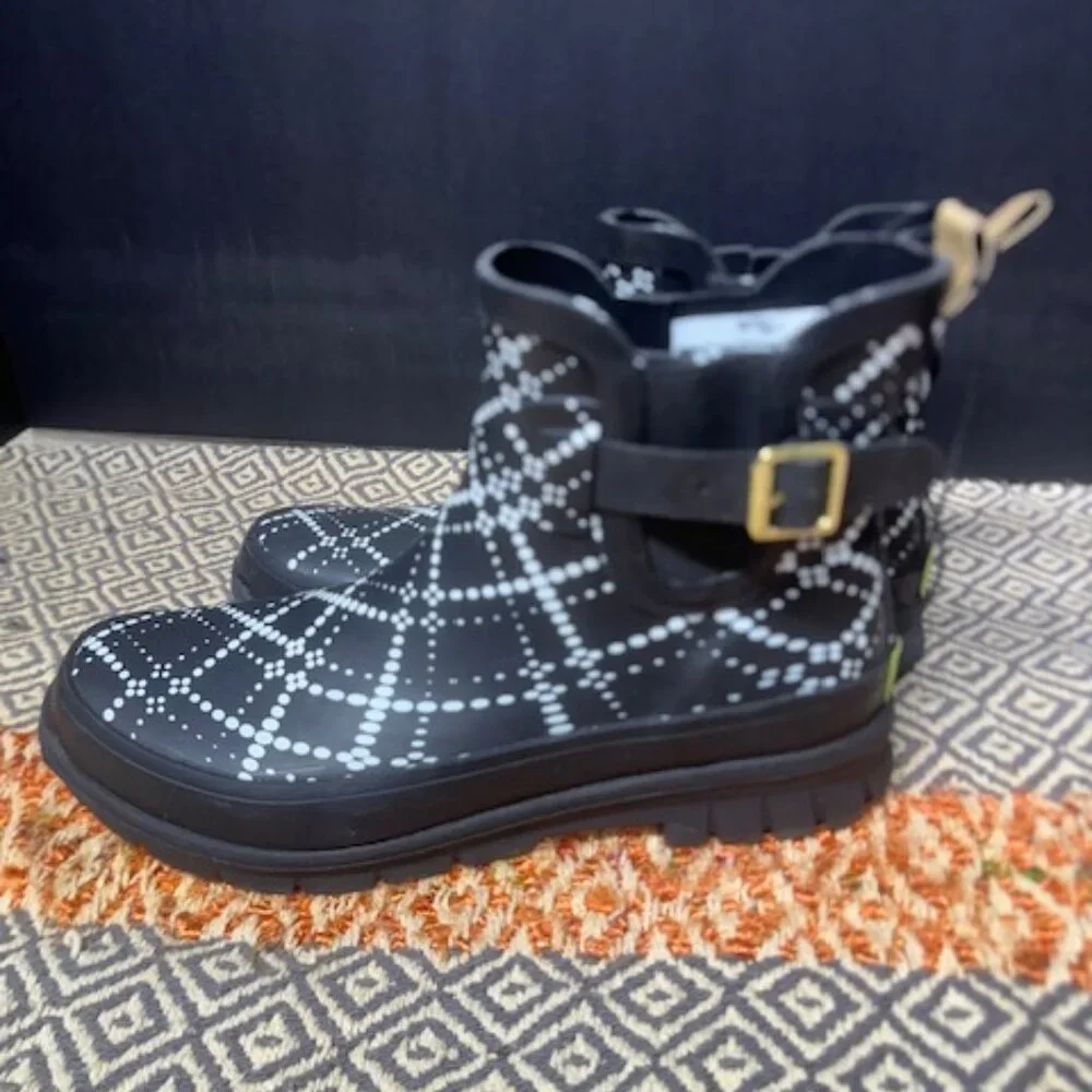 Western Chief Chelsea Rubber Boots Woman's Size 7 NWOT - Picture 11 of 13